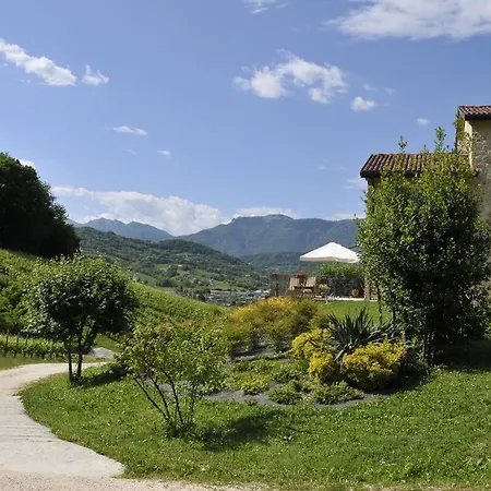 Bed & Breakfast Lemire *