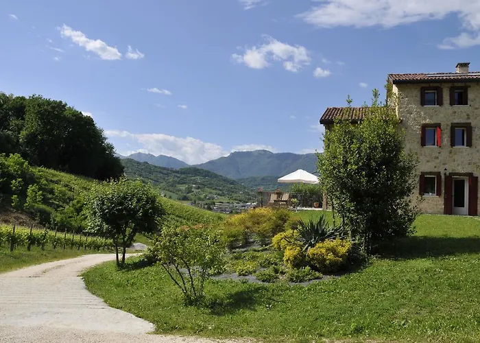 ベッド・アンド・ブレックファスト Lemire 3*