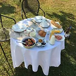 Bed and Breakfast Lemire 3*